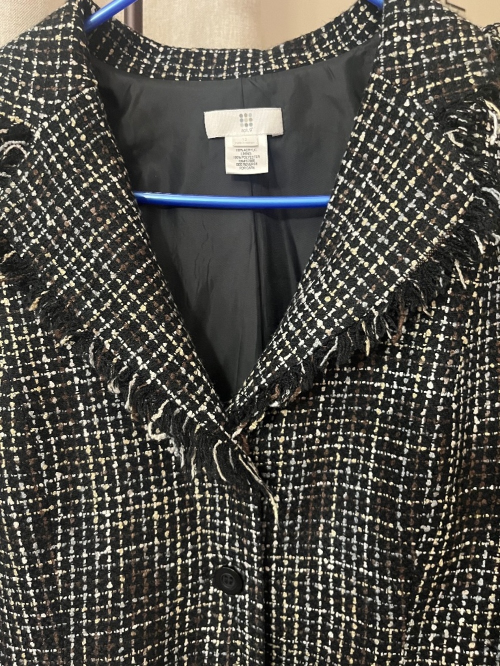 Apt 9 woman’s multi color Blazer